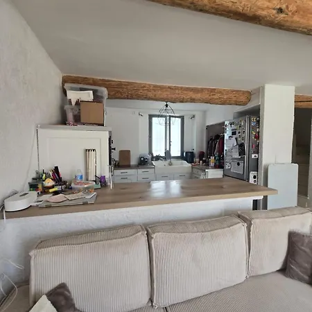 Maison De Village Chaleureuse Sainte-Tulle