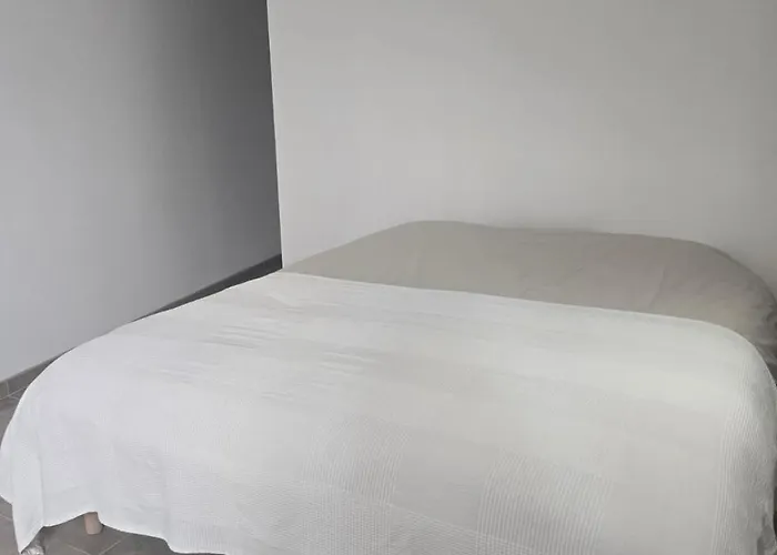 Maison De Village Chaleureuse Villa Sainte-Tulle