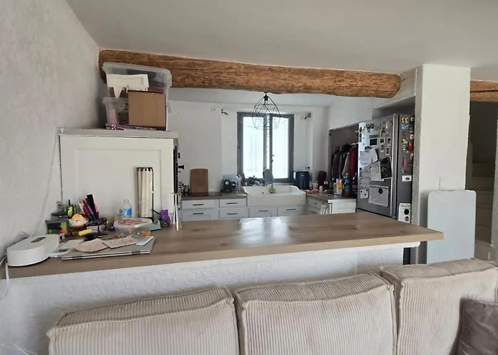 Maison De Village Chaleureuse Sainte-Tulle